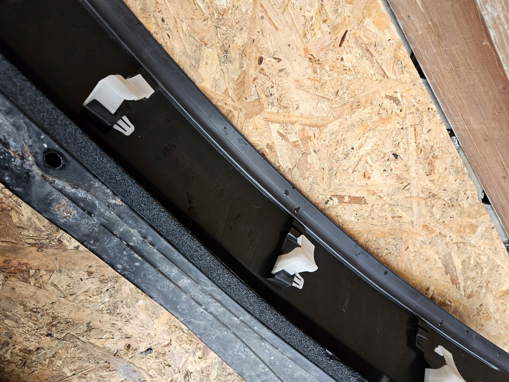 фото №10, Жабо пластиковый renault master iii movano b 668110010r