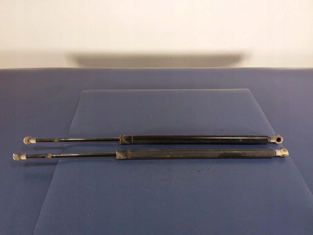 фото №1, Bmw x5 e53 амортизатори задній кришки