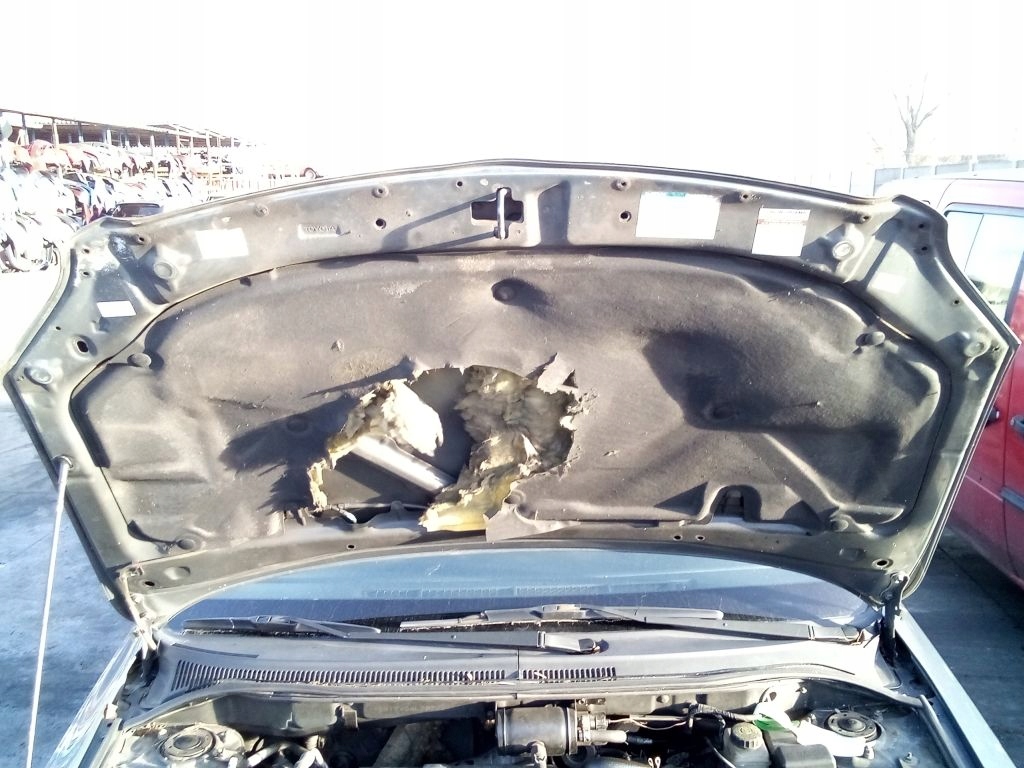 фото №7, Toyota avensis t25 капот кришка двигуна 1e5