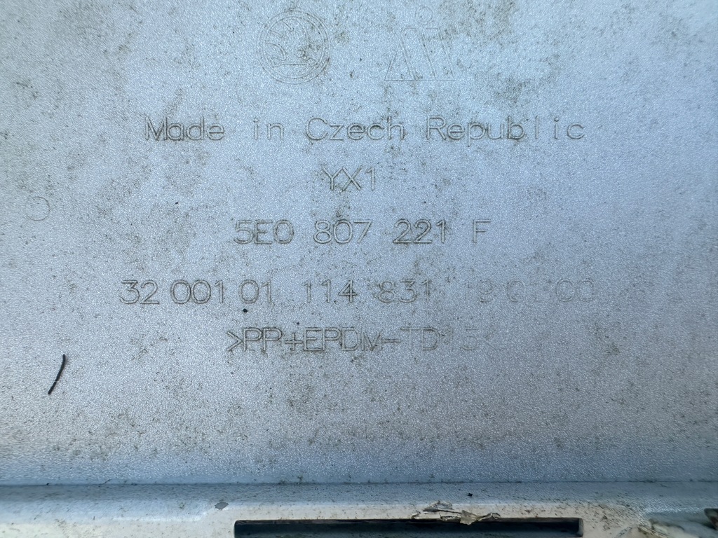 фото №9, Бампер skoda octavia iii 5e0 rs vrs перед передний оригинал оригинальный номер