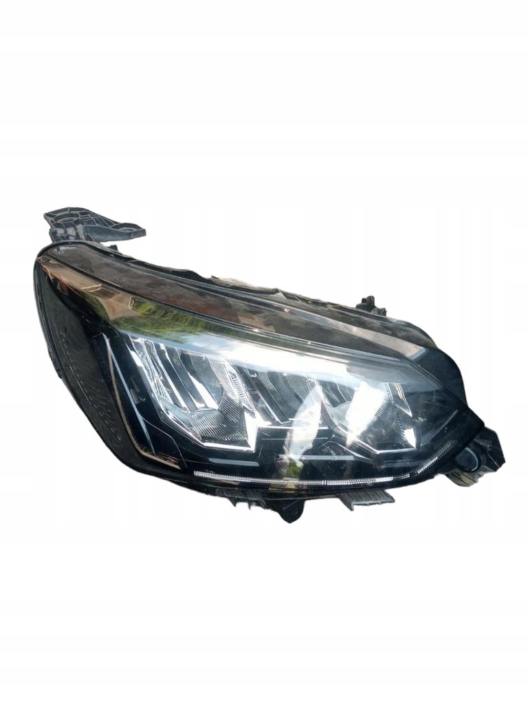 Купить Peugeot 208 19- 90200108 фара правый  led