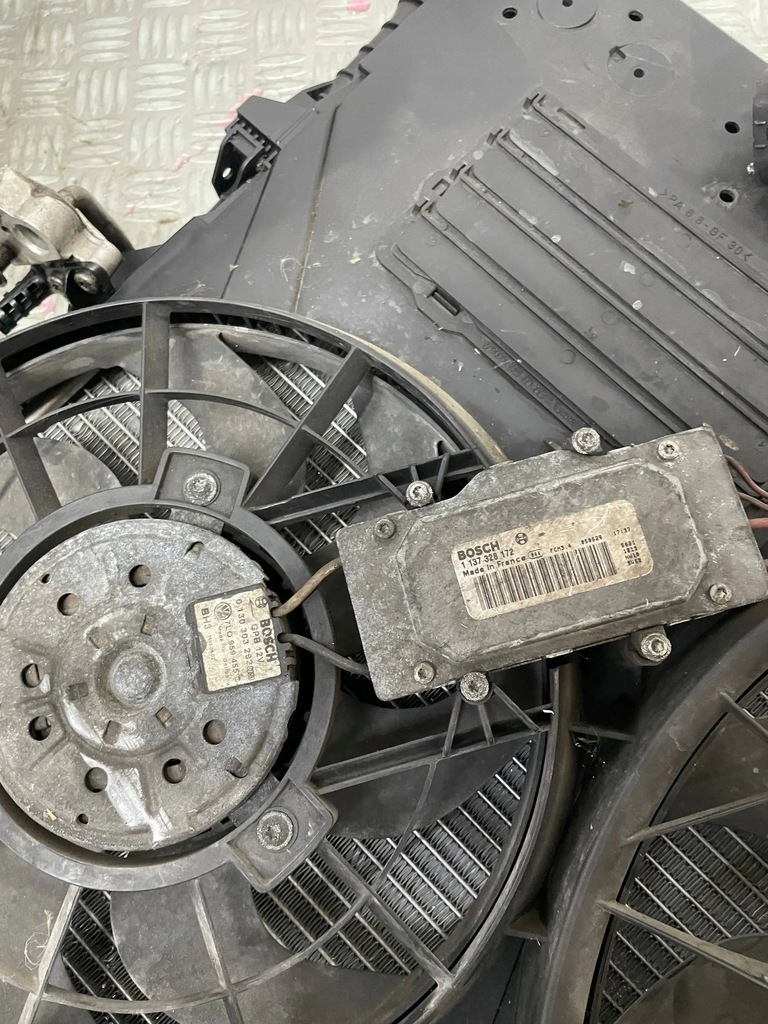 фото №7, Pas радиатор радиатор вентилятор vw touareg 7l audi q7 4l 7l0121203g