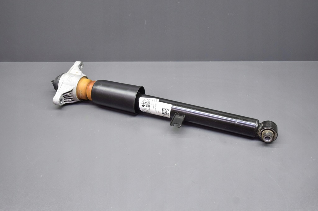 фото №1, Амортизатор правый левый задняя bmw 4 g26 4191km