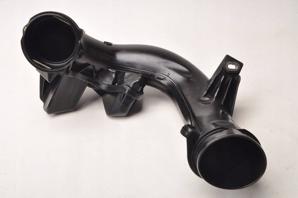 фото №1, Volvo xc60 ii 2.0 d4 труба резонатор повітря 31370120