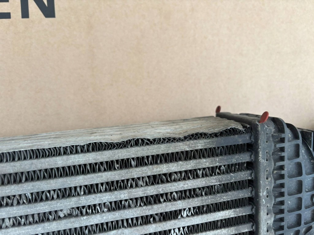 Audi a4 b8 8k a5 8t 2.0 tfsi радіатор повітря інтеркулер 8k0145805g в Україні