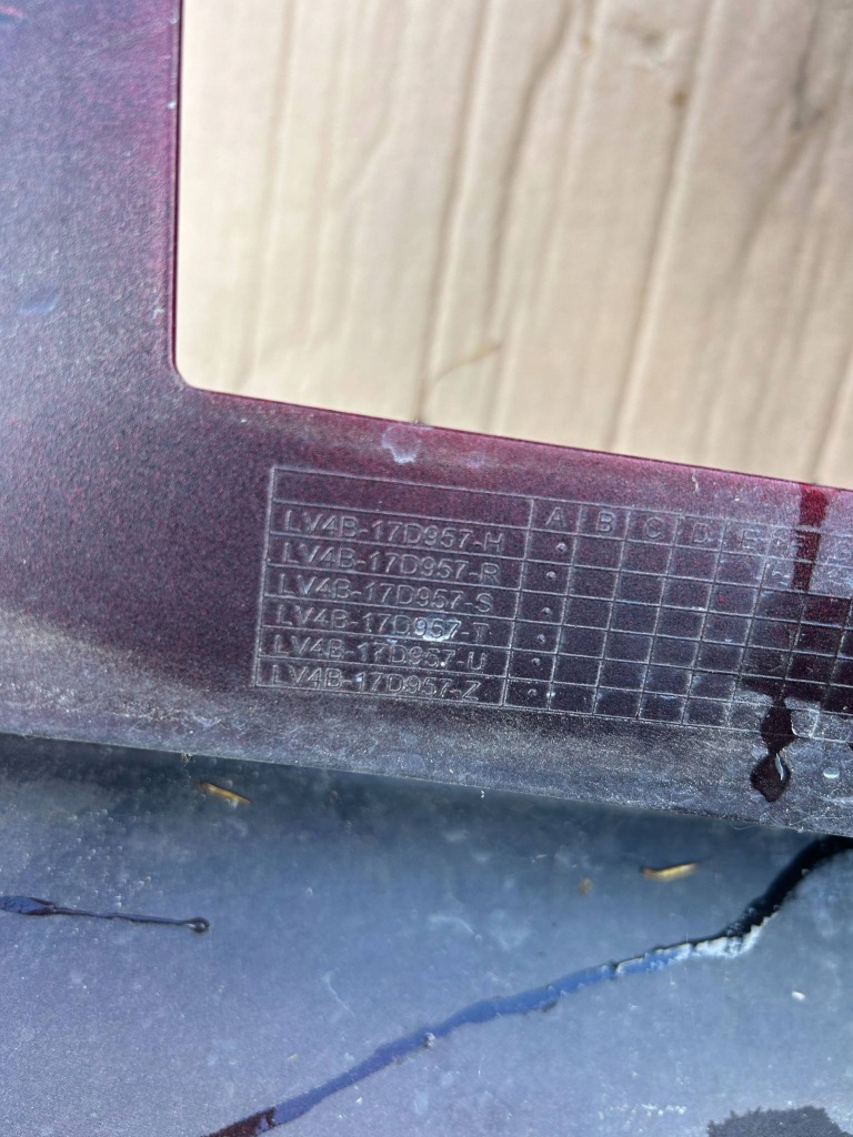 Ford kuga mk3 20- бампер передній st перед решітка радіатора решітка lv4b17d957h Зі Шроту