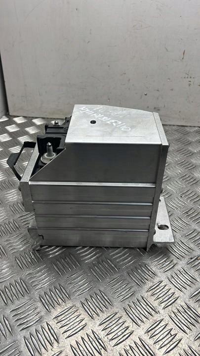 фото №1, Аккумулятор audi a5 sportback 2017 8w0915172b