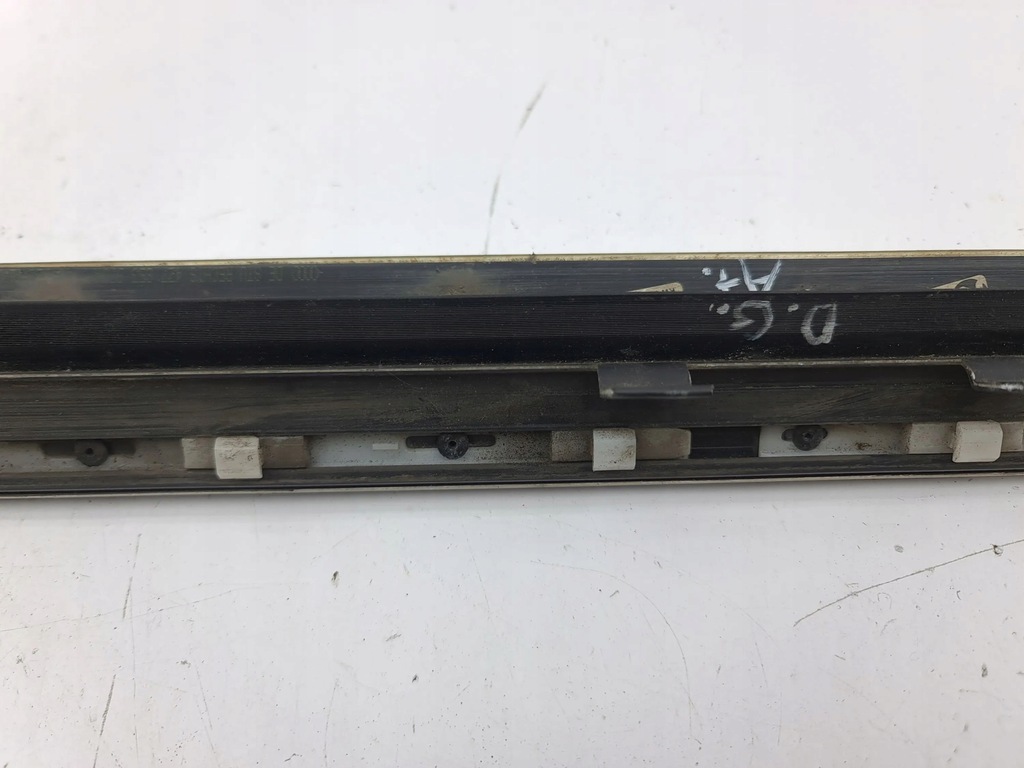 фото №12, Audi a6 allroad c5 2004 правая сторона молдинг дверь задних