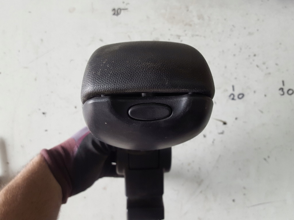 фото №3, Mini r60 r61 10r- подлокотник