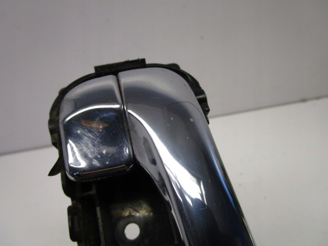 Ручка внутренняя дверь задняя правая primera p11 96-02 Цена