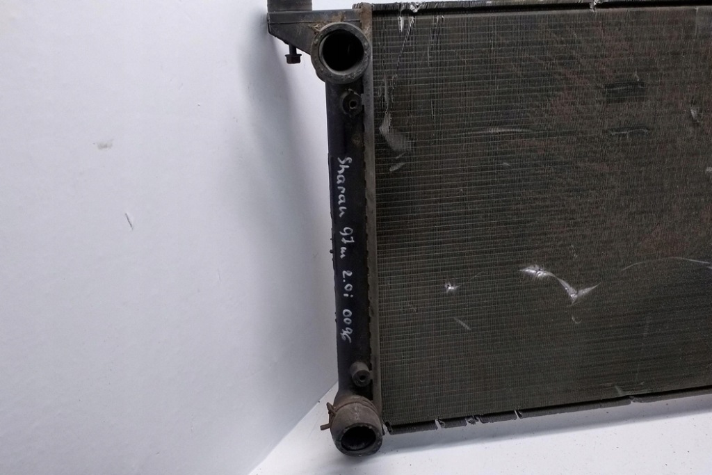 Радиатор воды vw sharan 7m8, 7m9, 7m6 pa66gf30 2.0l бензиновый 110kw 1997 Недорого