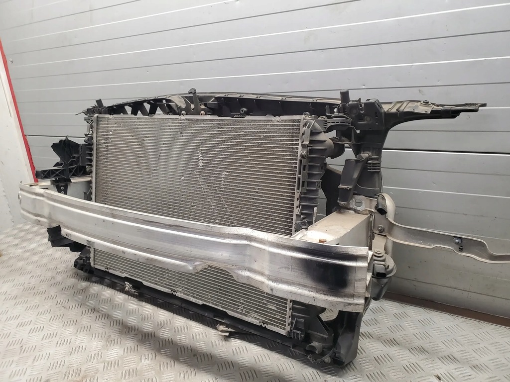 фото №7, Audi a6 s6 c7 4g 4g0807113a с передний радиатор wody