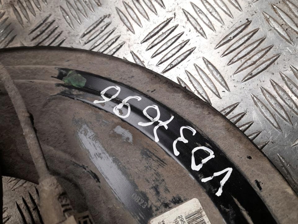 Корпус підшипник колеса mercedes-benz eqe v295 2023 з передній з лівий Оригінал