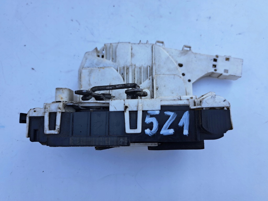 фото №1, Mercedes sprinter vw crafter a9067401035 замок двері задній лівий