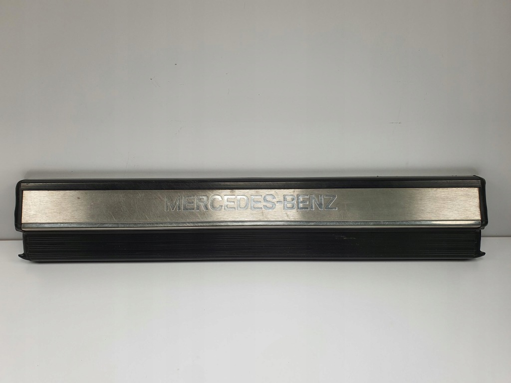 Купити Молдинг накладка поріг лівий перед mercedes w140