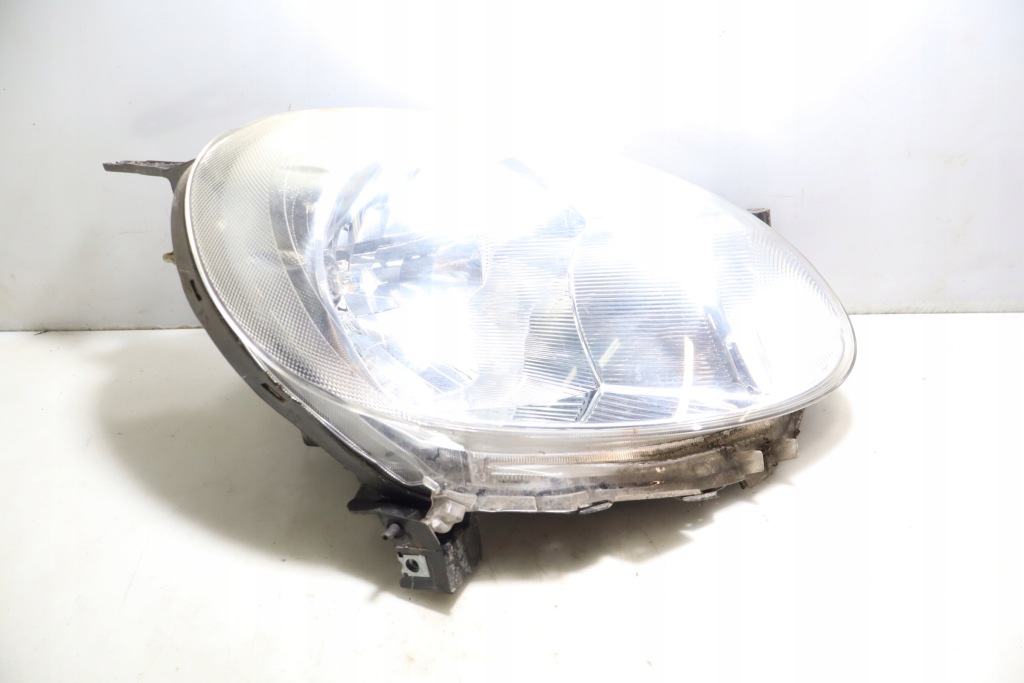 фото №1, Лампа права передня nissan micra iv k13