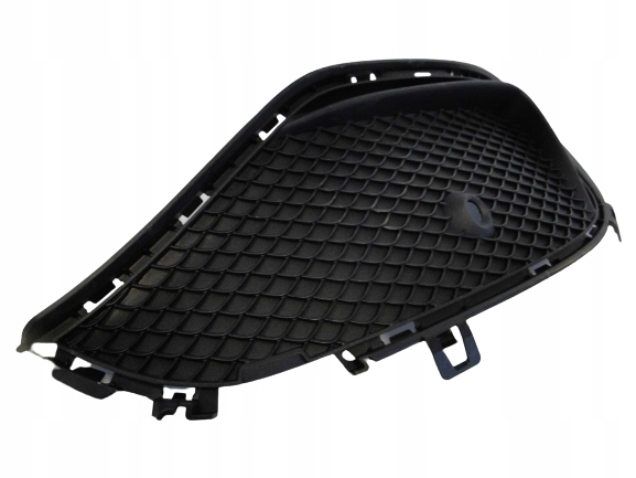 фото №1, Mercedes cla 117 w117 lift решётка правая перед amg