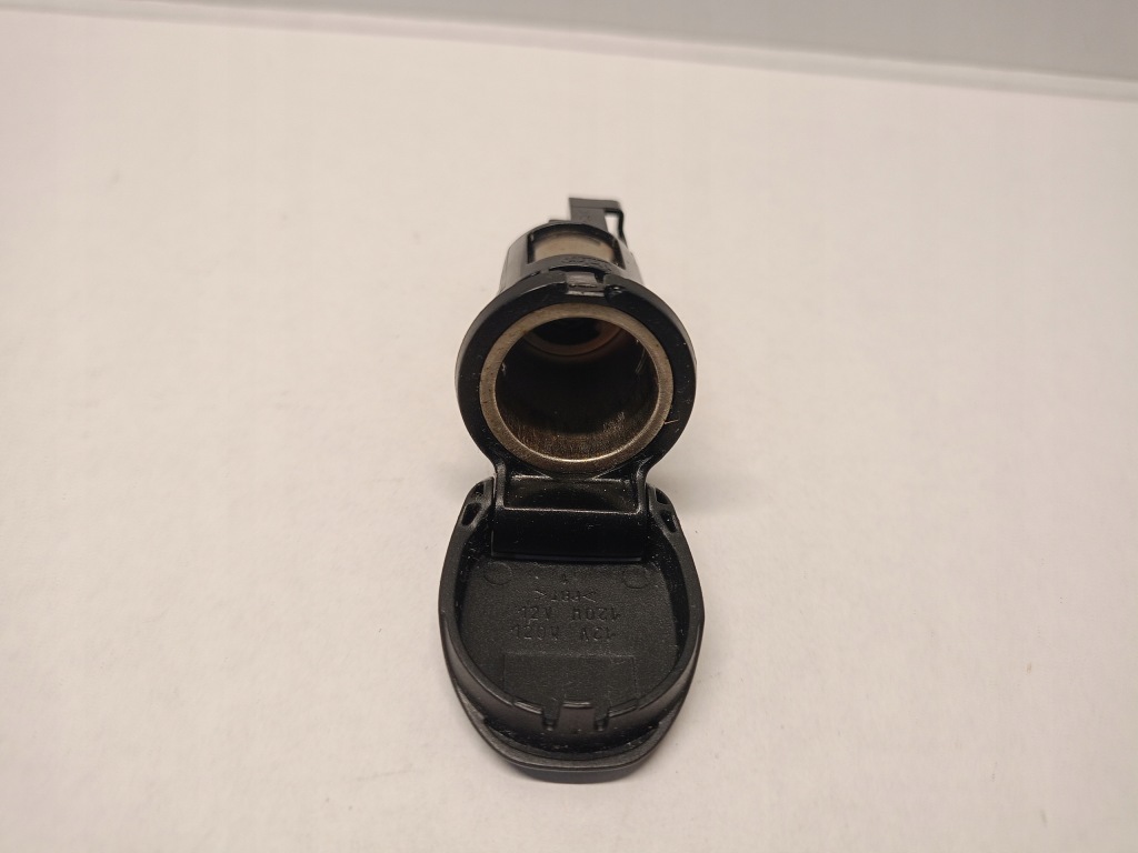 фото №2, Разъём прикуривателя renault zoe