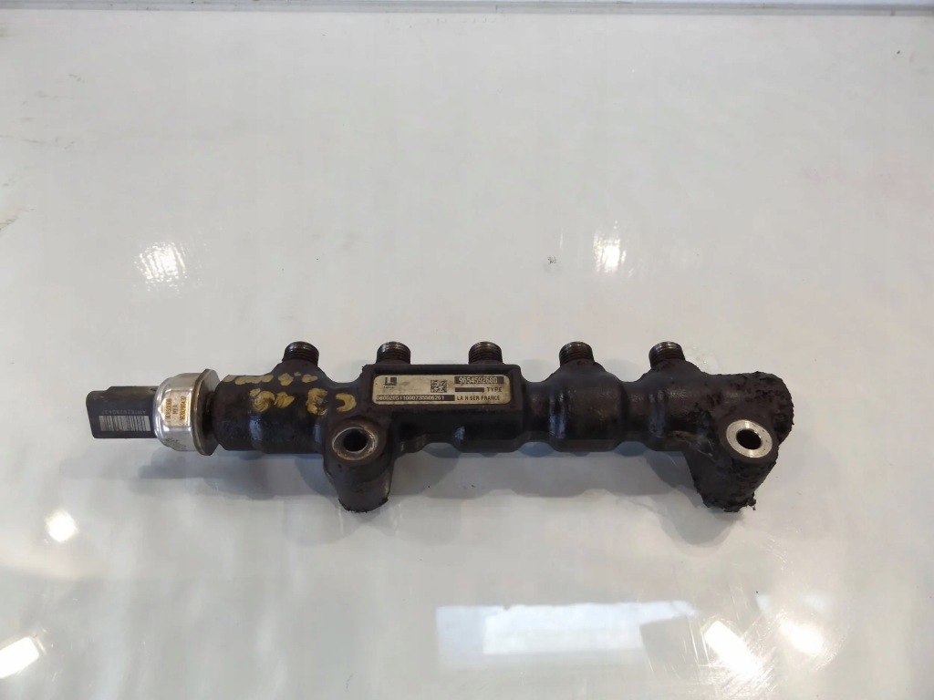 Купити C3 ii 1,4hdi молдинг упорскування 9654592680