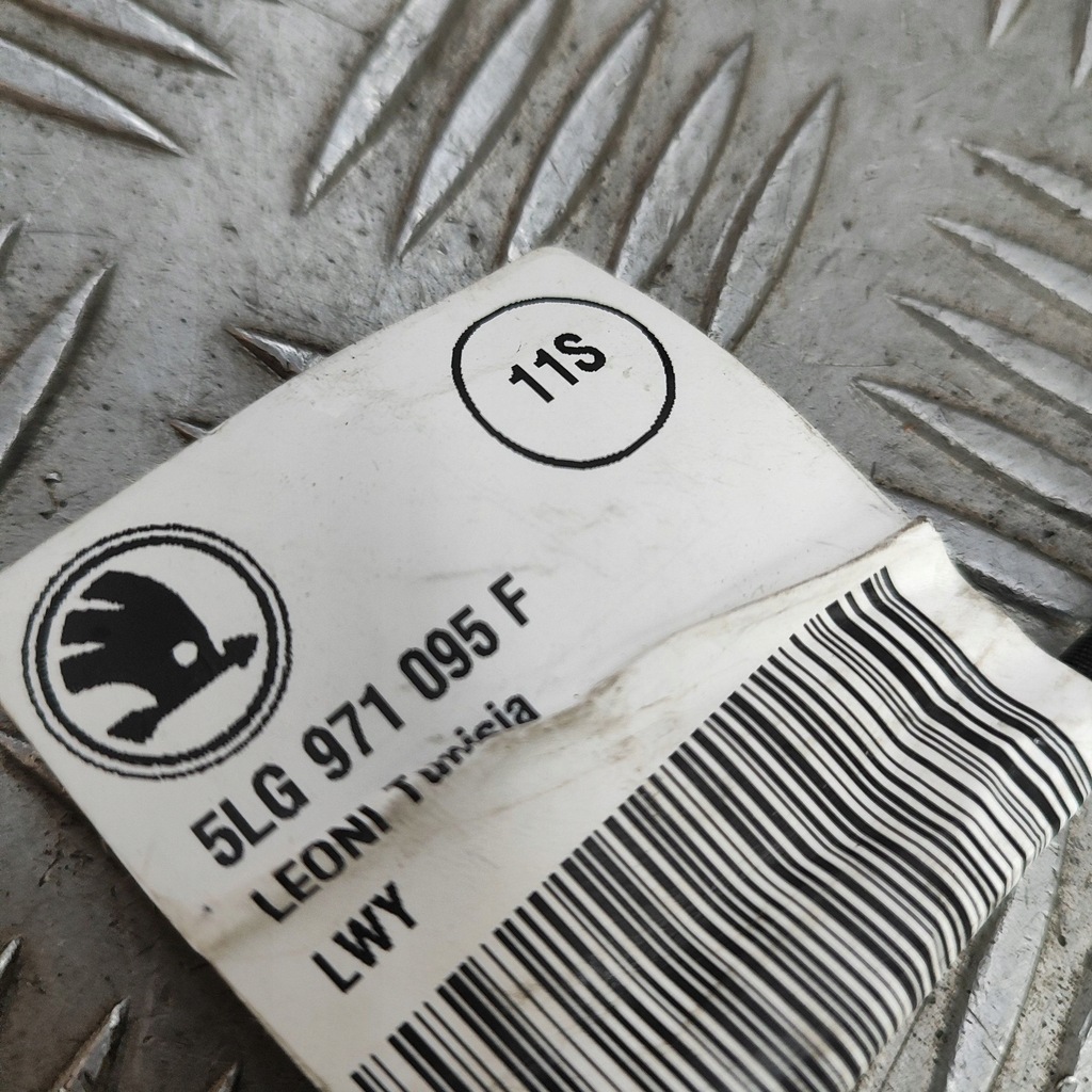 фото №7, Skoda enyaq iv 2025 жгут трубопровод датчика парковки pdc