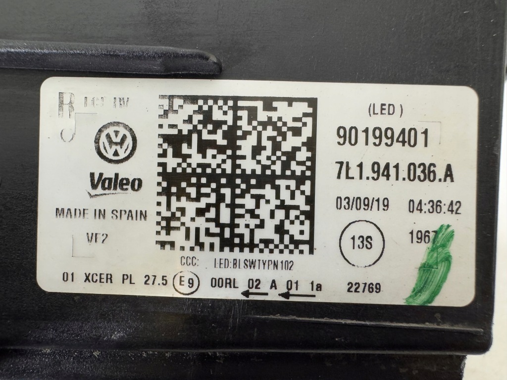 Vw t6 7l1 transporter рестайлинг  lci full led фара правый  перед фара eur в Украине