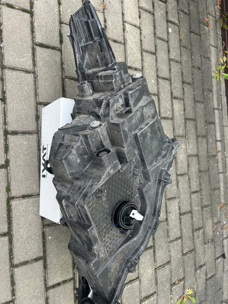 Lexus rx iv rx450h рестайлинг  фара full led правый в Украине