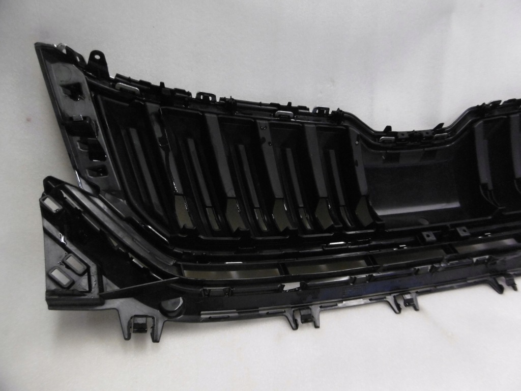 фото №7, Skoda kodiaq 565 - решётка радиатора оригинал