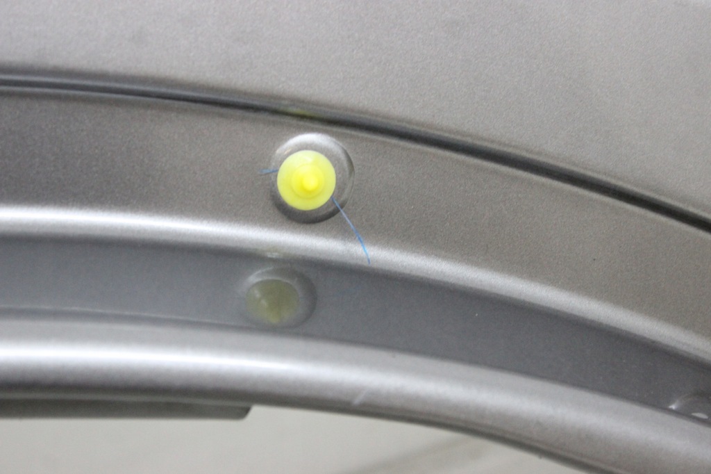 фото №8, Land rover discovery iii 04r- крыло правый передний перед