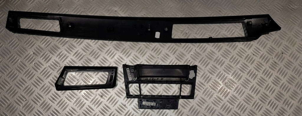 фото №11, Bmw e60 e61 lift накладки декори панелі консолі панель приладів diamantschwarz europa