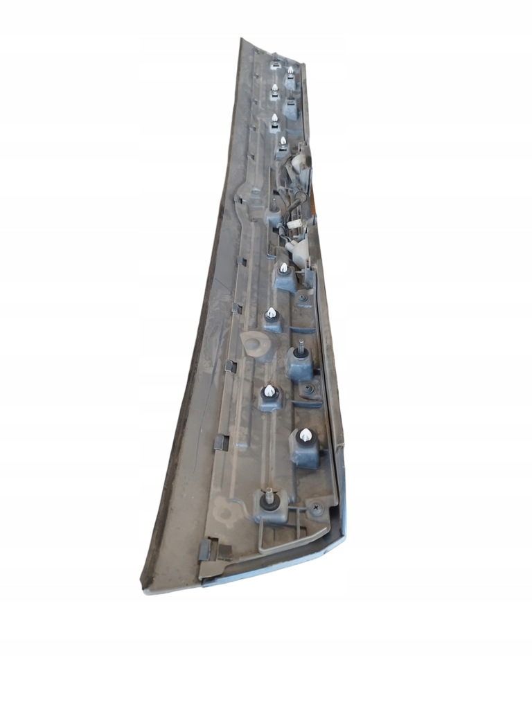 фото №8, Молдинг накладка крышки задняя forester ii 06-08r lift