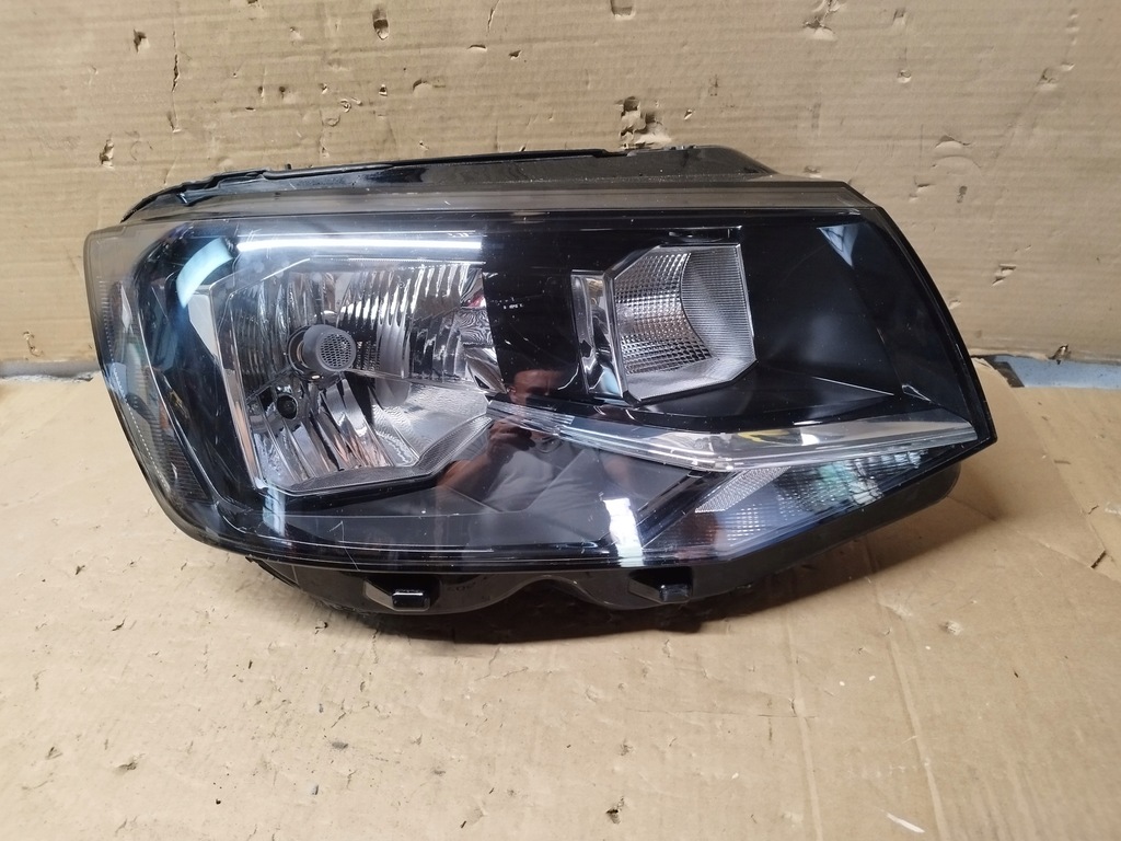 фото №1, Vw transporter t6 7e 15-19 права лампа перед