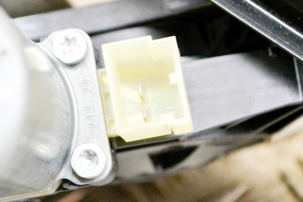 фото №8, Skoda kodiaq ns7 передний правый подъемник стекло дверь 0130822716 5q0959802b