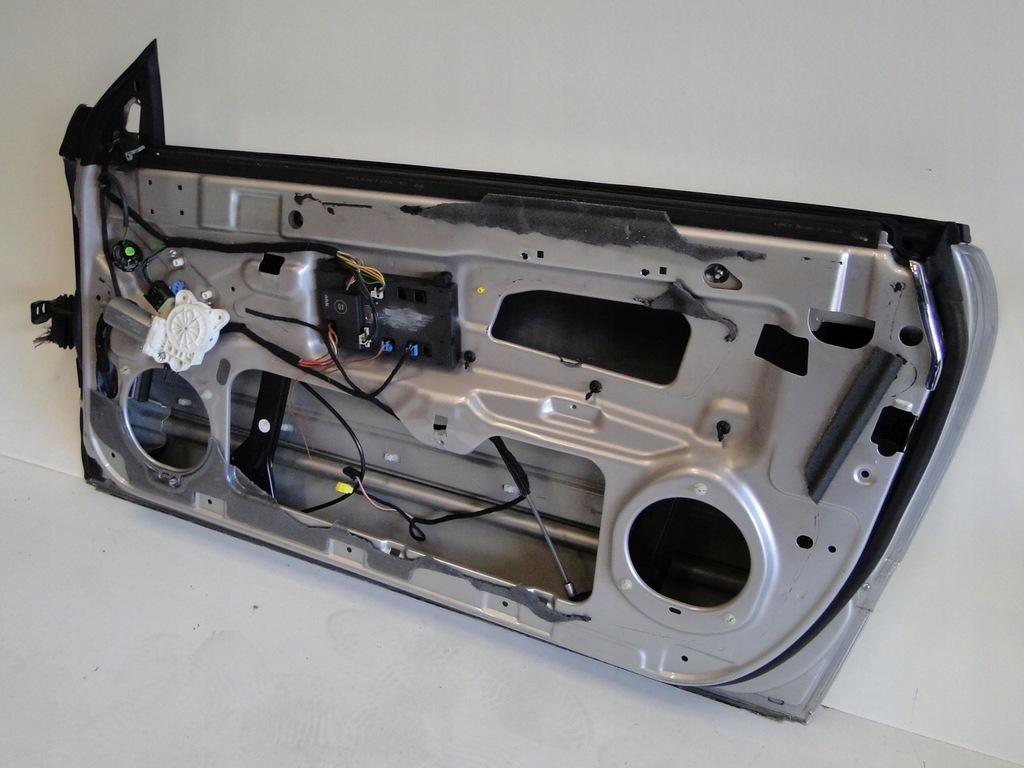 фото №11, Mercedes дверь правое передние clk 209 c209 coupe a209 cabrio w209