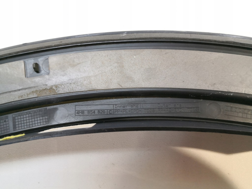 фото №5, Молдинг накладка крила audi q8 s-line rsq8 4m8 p