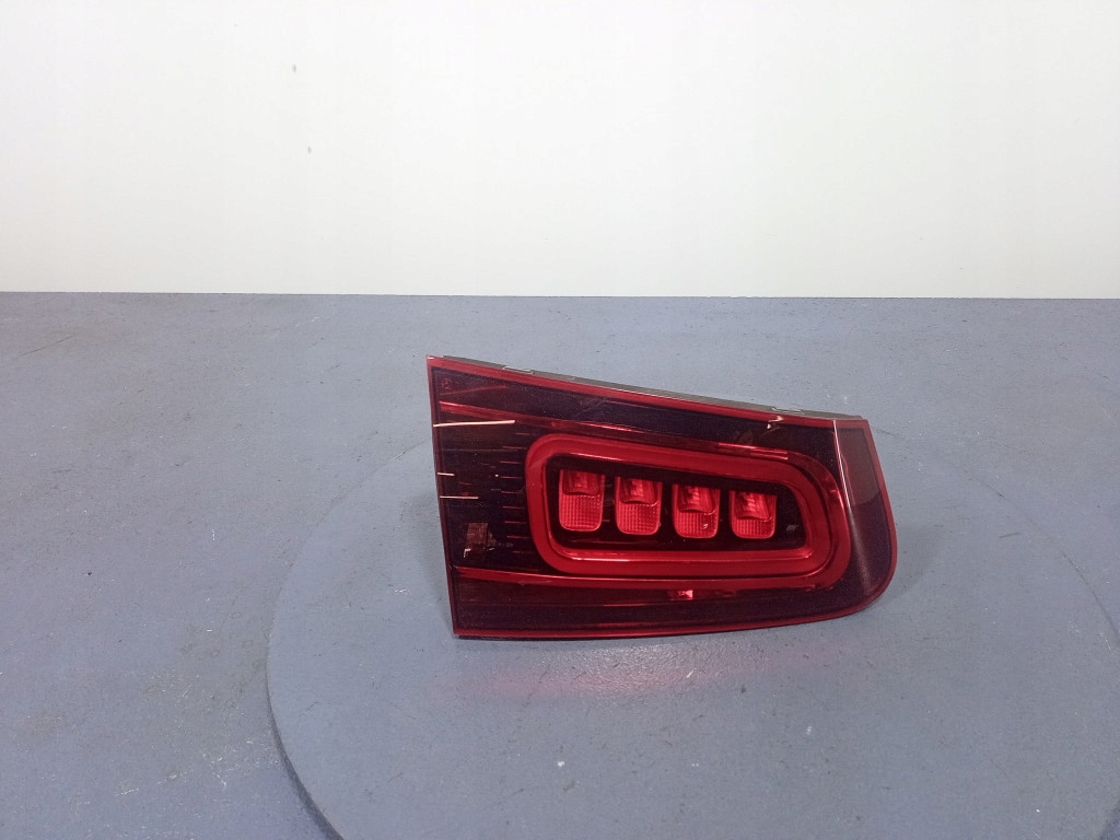 фото №1, Mercedes glc x253 лампа задня ліва задня w кришка a2539069901