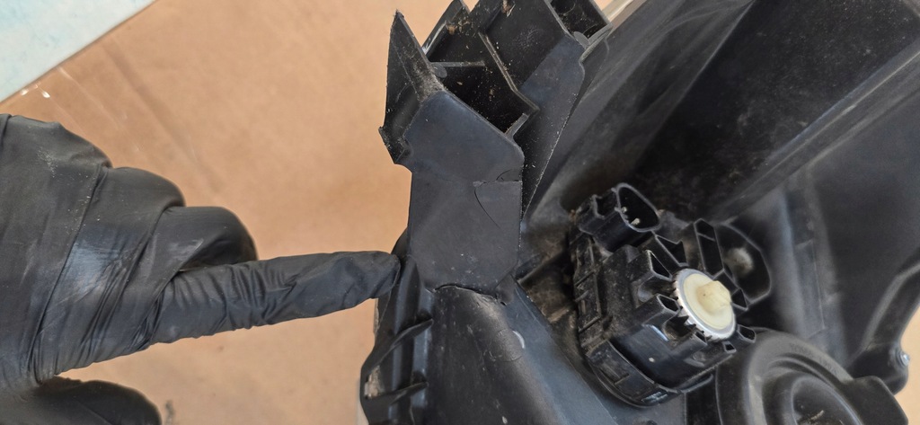 фото №15, Toyota hilux viii 8 лампа передняя левая перед обычная org