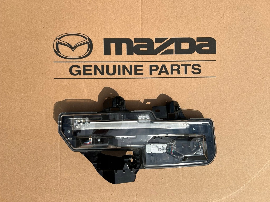 Купити Mazda cx-30 cx30 2015 led фара правий праві dfr551060