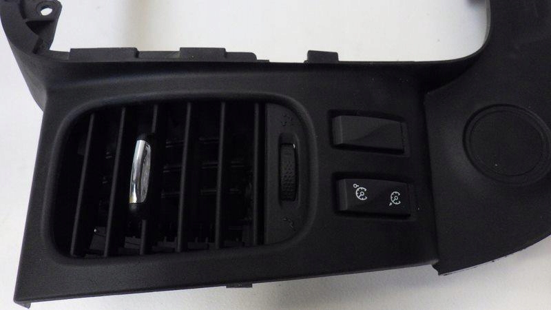 фото №6, Рамка захист радіо ґрати обдув trafic iii vivaro b 682607479r