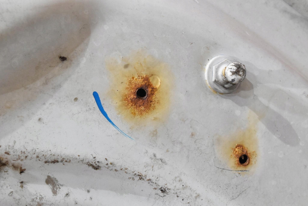 Капот кришка двигуна білий dacia dokker 1 1 рестайлінг  17-21 Недорого