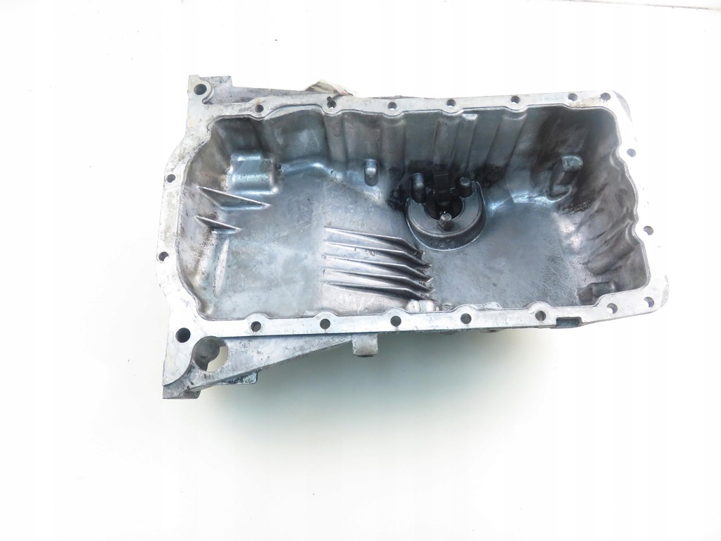 фото №11, Піддон масляна audi a4 b6 1.9 tdi 06b103603aq