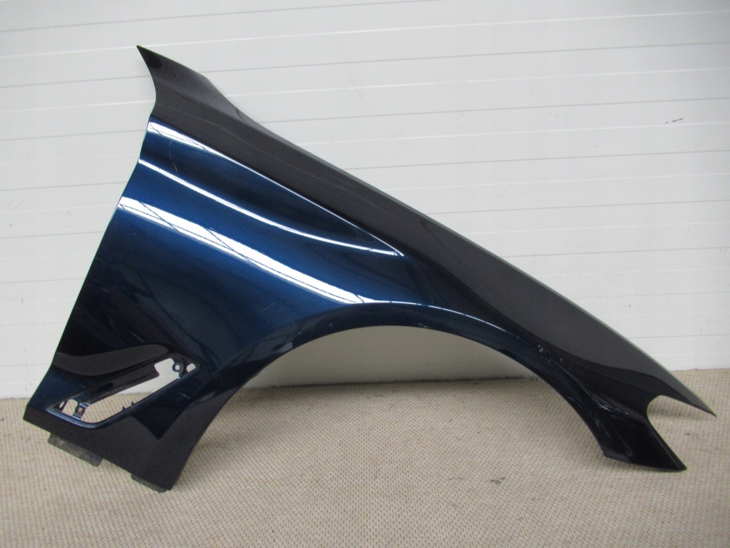 фото №1, Крила bmw g30 g31 оригінал bardzo гарний