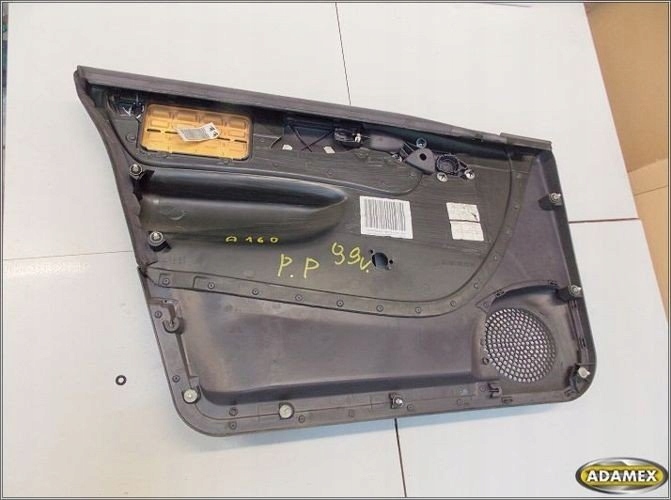 Mercedes a 160 w168 99r - обшивка двері правий перед Оригінал