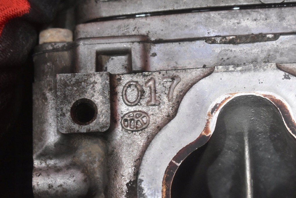 фото №10, Головка двигуна права subaru legacy 3 iii 2.5 167 km 98-03