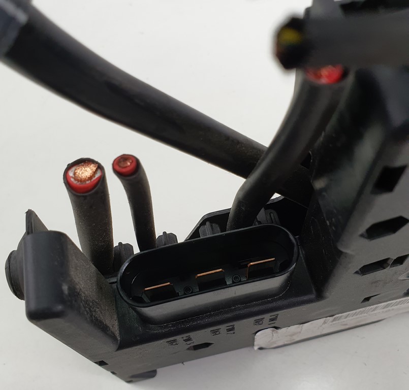 фото №4, Клема плюсова mercedes w212