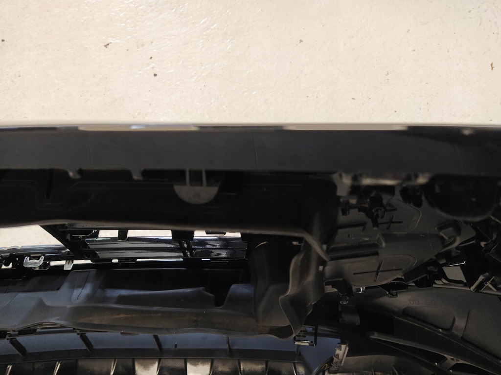 фото №15, Mercedes e w214 a214 22- бампер перед передний amg line gt камера радар pdc