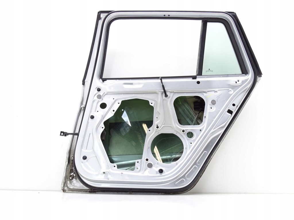 фото №8, Двері праве правий задня superb ii 3t lift kombi la7w