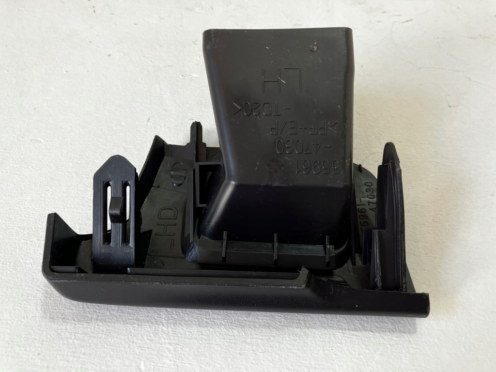 фото №4, Prius iii решётка обдув левая