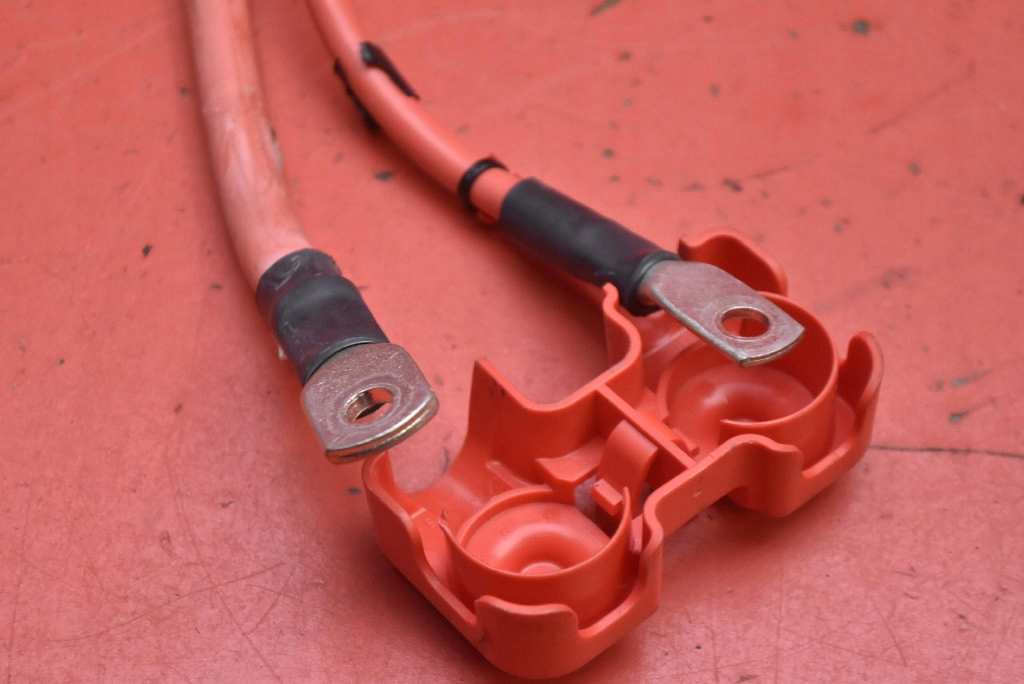 Клемма плюсовая jx63-14516-aa jaguar xf x260 2 ii 2.0 i4p 250 km 15-20 Цена