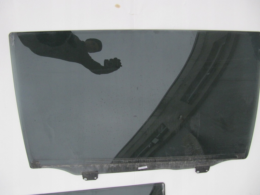 фото №15, Chrysler town country 11- стекло w дверь задняя задняя левая правая grand caravan
