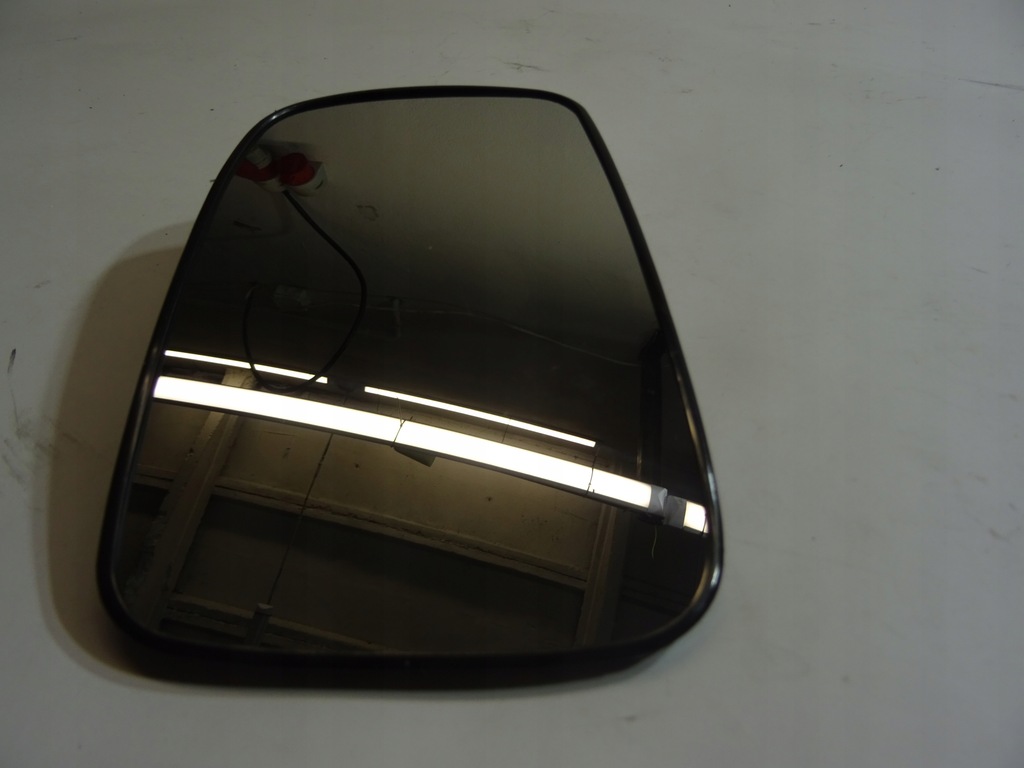 фото №7, Правий вкладиш дзеркало toyota avensis 8790805280